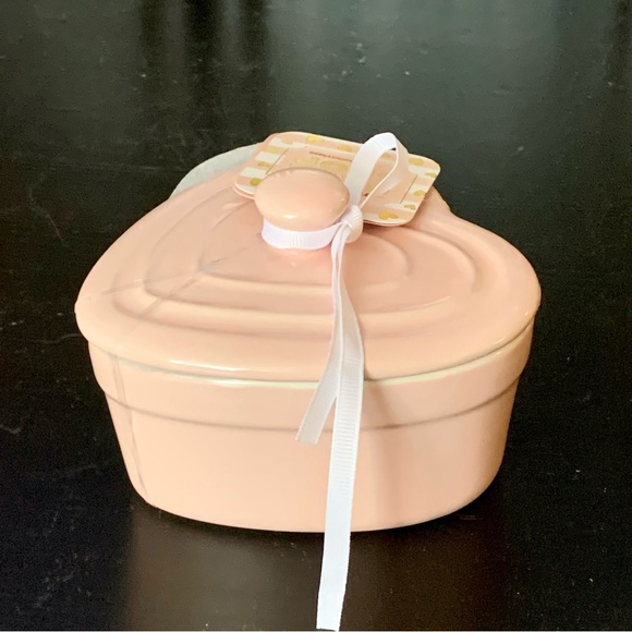 Bake Shop Valentine’s Day Heart Shaped Mini Casserole Dish - Picture 8 of 10